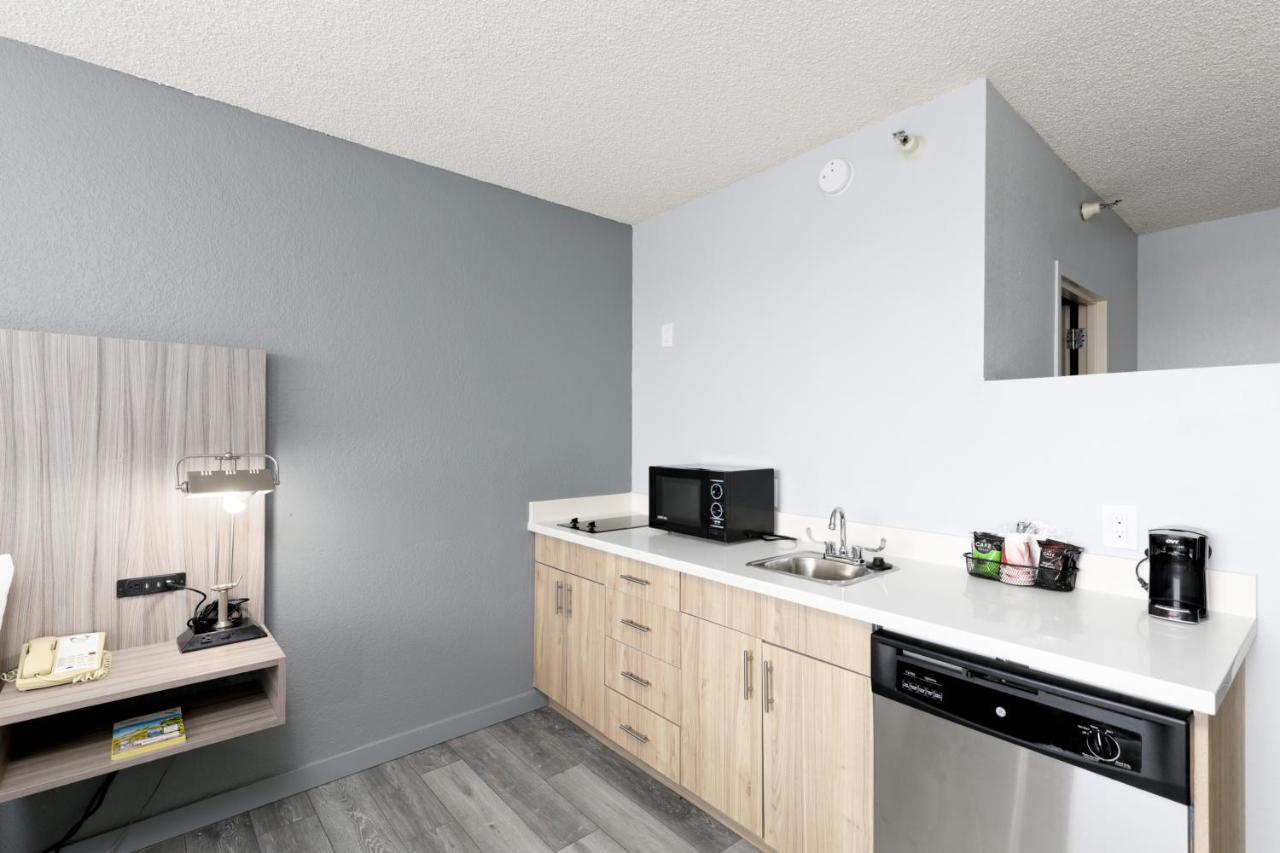 Studio 6 Suites Lake Havasu City Az Exterior foto