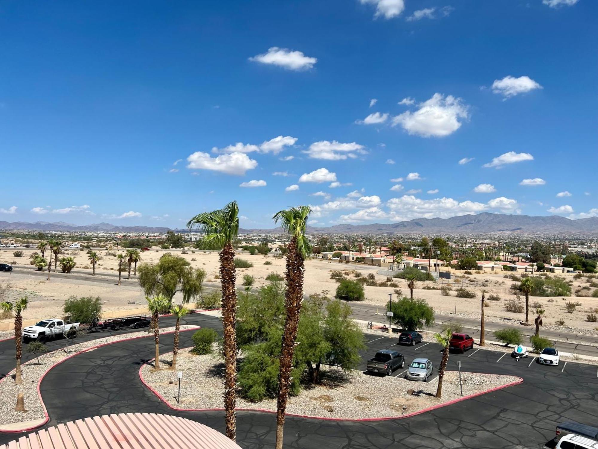 Studio 6 Suites Lake Havasu City Az Exterior foto